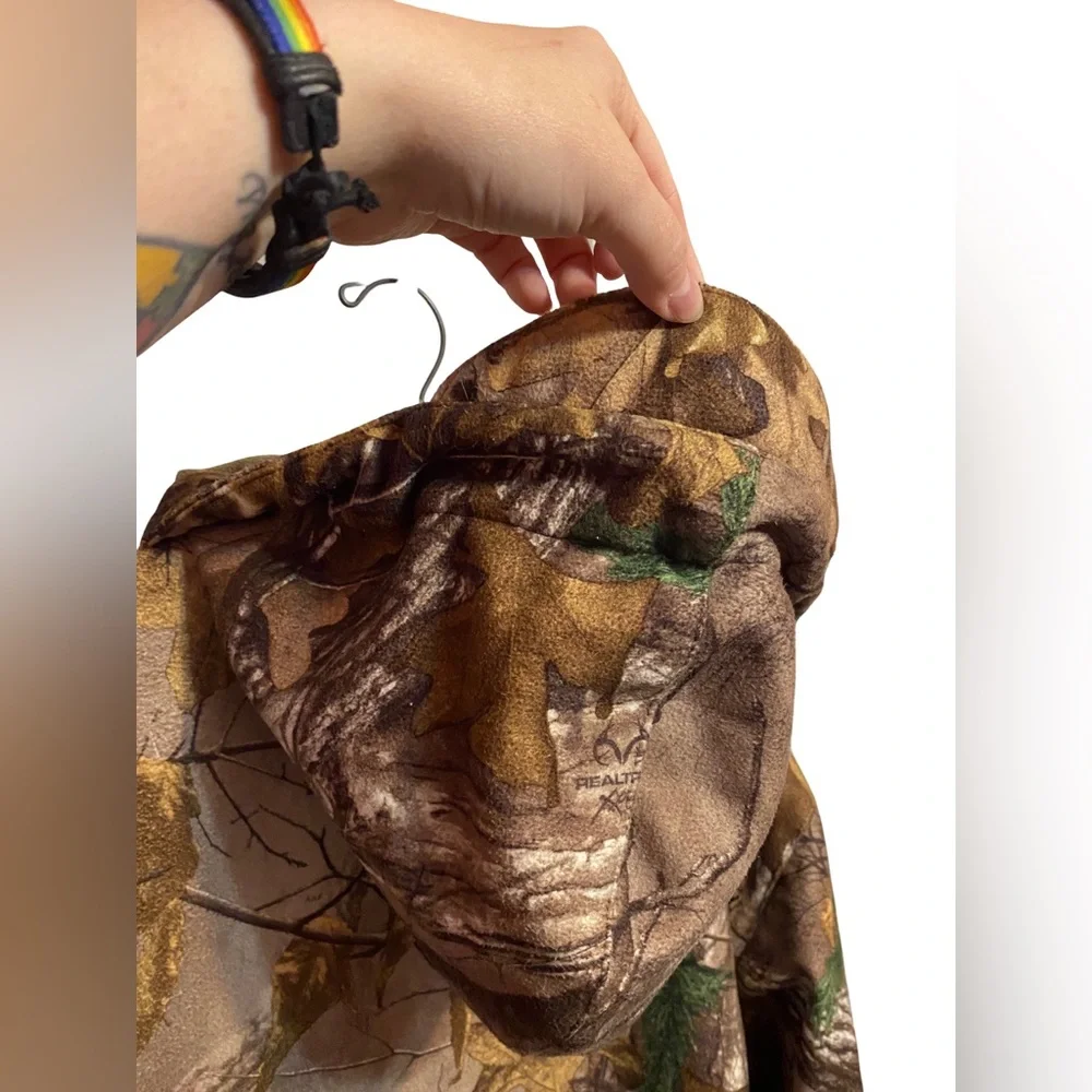 BANDED SOFT SHELL UTILITY JACKET FULL ZIP X REALTREE W/HOOD SIZE XL - Picture 3 of 5